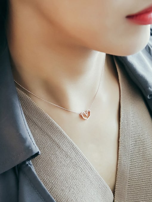 Rosh - Rose Gold Heart Necklace