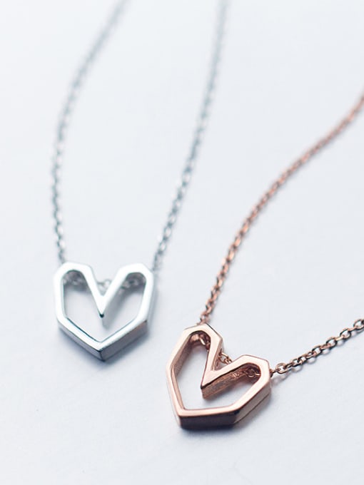 Rosh - Rose Gold Heart Necklace